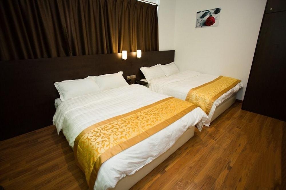 Hotel Zamburger Nur Ramadhan - Previously G Home Hotel Kota Bharu Extérieur photo
